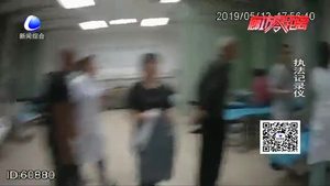 患病幼兒被堵半路 交警騎摩托開道送醫(yī)