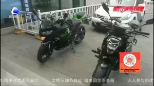 零距離·交通：市交警一大隊(duì)嚴(yán)查違法摩托車 開(kāi)展新一輪專項(xiàng)整治行動(dòng)